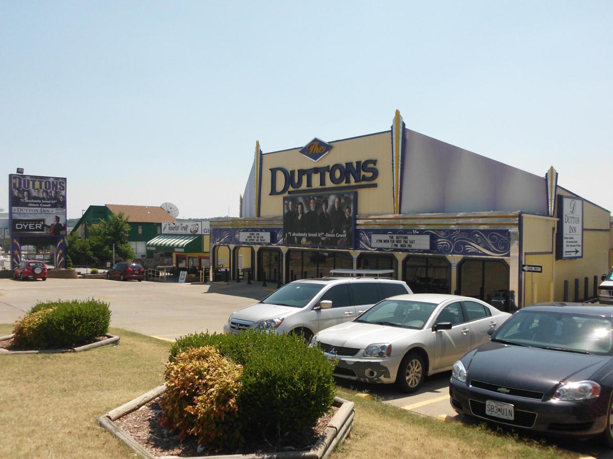 Dutton Inn ブランソン エクステリア 写真