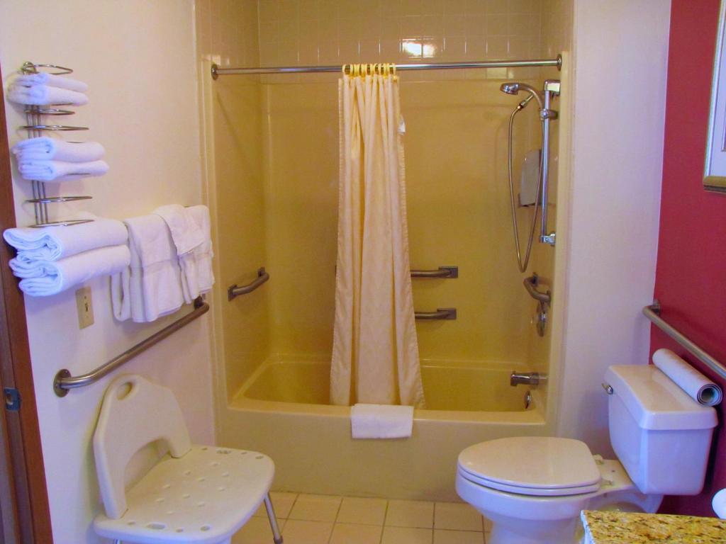 Dutton Inn ブランソン 部屋 写真