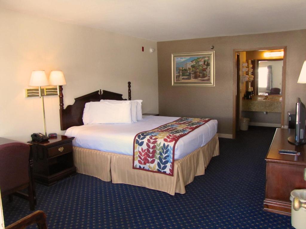 Dutton Inn ブランソン エクステリア 写真